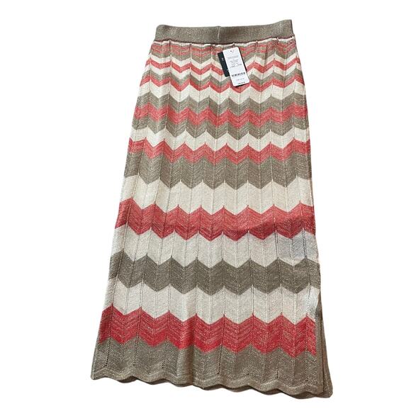 BEBE Chevron Striped Knit Sweater Skirt Tan‎ Pink NWT XXS Midi Scallop Hem - Picture 1 of 5